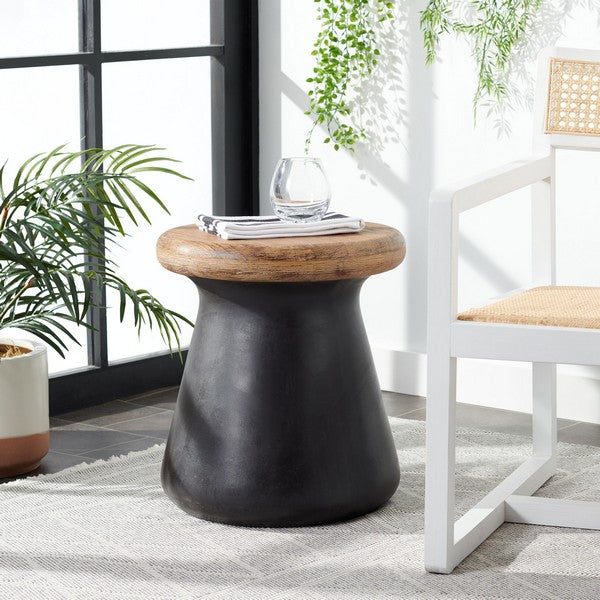 BUTTON CONCRETE ACCENT STOOL