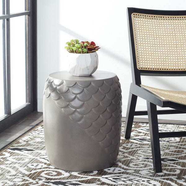 JULYVIA BETON AKZENT STOOL